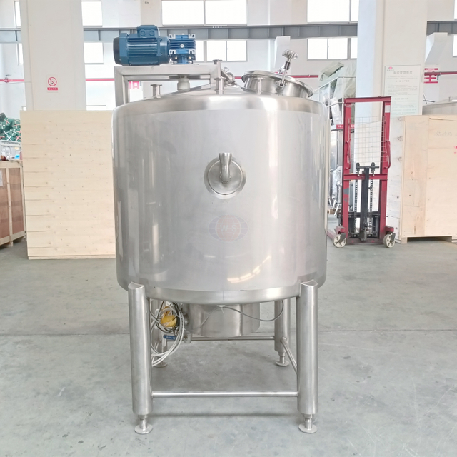 خزانات خلط من الفولاذ المقاوم للصدأ بدرجة الطعام مع المحرض