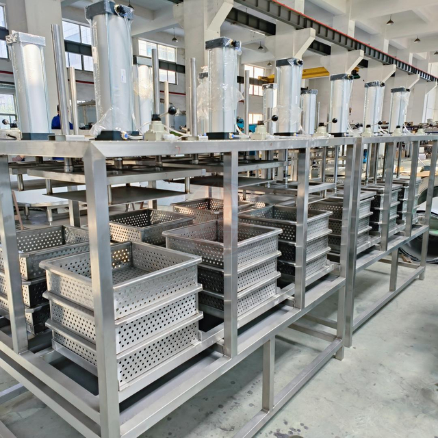 آلة ضغط جبنة الأسطوانة التلقائية