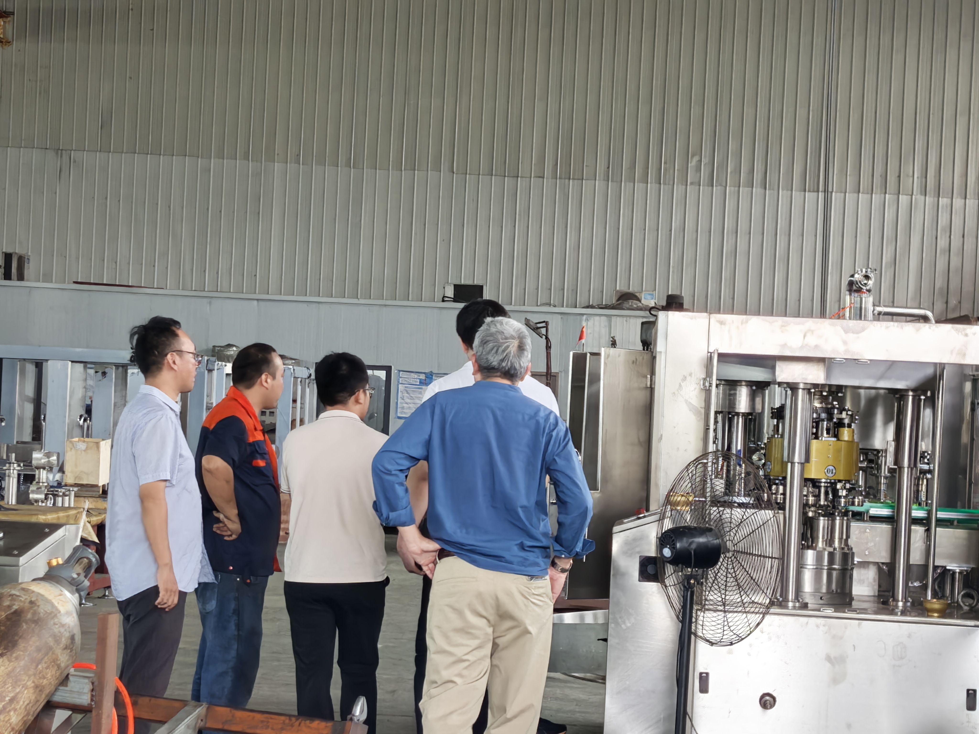 قيادة نجاح العملاء من خلال الابتكار والدعم الشامل لما بعد البيع