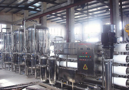 ما هو خط إنتاج مياه الزجاجة